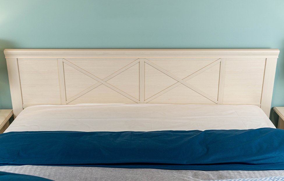 Двуспальные кровати - изображение №10 "Кровать Кантри"  на www.Angstrem-mebel.ru